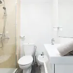 Frontline Penthouse With Heated Pool And Parking Apartament