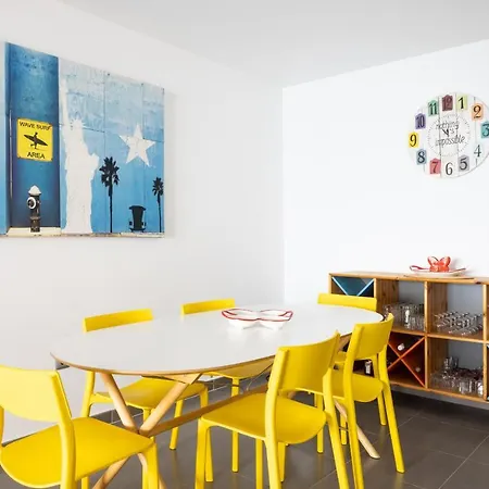 Frontline Penthouse With Heated Pool And Parking *