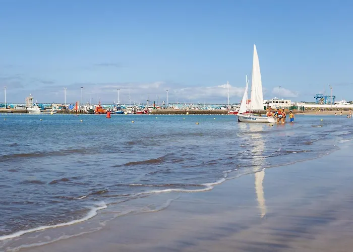 Frontline Penthouse With Heated Pool And Parking * 洛斯克里斯蒂亚诺斯