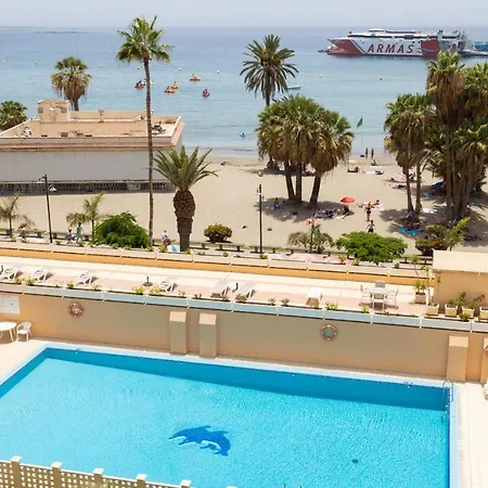 Appartement Frontline Penthouse With Heated Pool And Parking